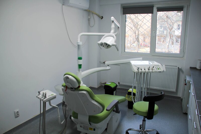 KirilovaDent, cabinet stomatologic non stop sector 6